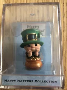 HALLMARK Happy Hatters Collection Merry Miniatures 2000 Paddy O'Hatty marzo nuovo con scatola - Foto 1 di 7