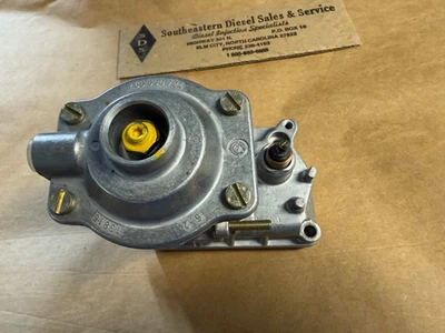 BOSCH VE DIESEL INJECTION PUMP TOP COVER WITH ANEROID (1465-132-536 ) - Image 1 of 4