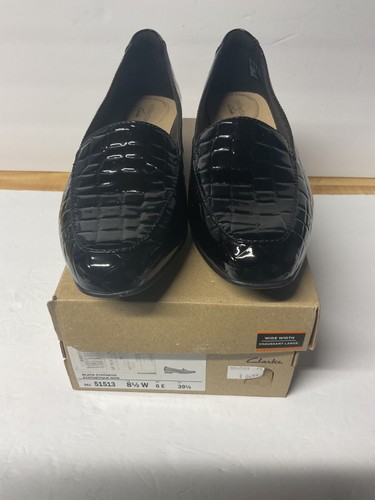 Mocassini Clarks Collection Juliet Lora Patent Croc neri da donna taglia 8 1 2 W