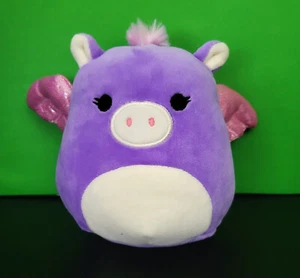 Squishmallows Stefana Pegasus 5 Zoll Plüschtier lila rosa glitzernde Flügel Stofftier - Bild 1 von 3