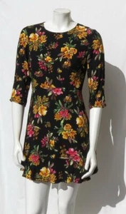 Mini Vestido ZARA Negro Estampado Floral Rayón Crepe 3⁄4 Ajuste y Destello EE. UU. S M Usado en Excelente Condición - Imagen 1 de 5