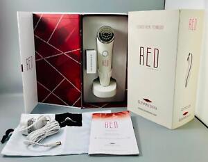 RED Elevare Skin LED Light Skin Therapy Anti-Aging