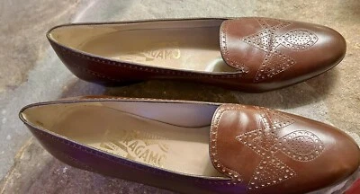 Vintage 1960s Salvatore Ferragamo Women’s Shoes, Sz 7 AAA, Unworn, Flats - Image 1 of 4