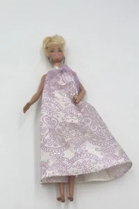 Barbie In Dinning Out Ballkleid Kleid Puppe Mattel 2013 gebraucht Spielzeug - Bild 1 von 6