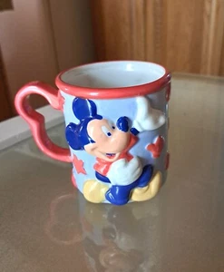 Mickey Mouse Tasse 4" hoch + ein kostenloses selbstgemachtes Geschenk - Bild 1 von 3