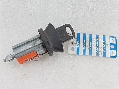 1999-2007 Ford F350 IC 220 Ignition Switch w/ Key XL2411A127AA  - Image 1 of 4