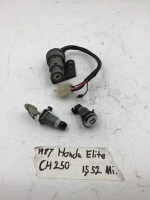 Juego de cerraduras OEM 1987 Honda Elite CH250 para asiento de encendido y guantera 35010-KM1-020 Foto 1 de 4