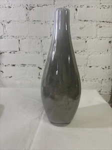Vintage mundgeblasene silbergraue Glasknospenvase 12" hoch - Bauernhausdekor - Bild 1 von 6