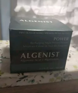 Full Size Algenist Recharging Night Pressed Serum 2 fl oz pennino sigillato leggere - Foto 1 di 1