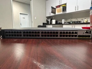 Huawei S5720-52X-PWR-SI Layer 3 Ethernet Network Managed Switch - Picture 1 of 3