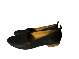 Paul Green Naomi Shoes Women’s 7.5 Black Leather Perforated Slipon Flats Loafers - Picture 1 of 12