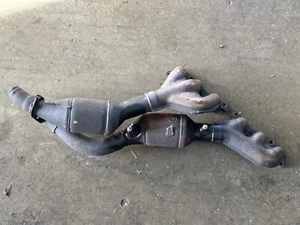 2001-2005 Lexus IS300 OEM Exhaust manifold Genuine factory original - Foto 1 di 7