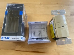 NEW! Eaton OSW-P-010 0-10V Multi-Volt Occupancy Lighting Dimmer Sensor, Ivory - Picture 1 of 1