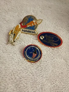 4 Vintage NASA Pins Nasda Space Shuttle - Bild 1 von 4