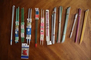 Large Lot Of 56 Vintage Knitting Needles Various Sizes & Brands Zephr Boye Lynn - Picture 1 of 11