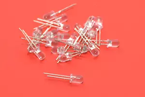 20x Bedrahtete LED, Ø5 mm, rot, 5 V / 0.09 W / max. 1720 mcd, Red LED Lamp, NOS - Bild 1 von 3