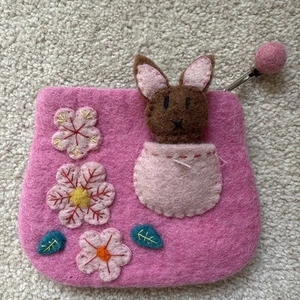 Pink Rabbit Felt Coin Purse Lovely Colour And Details - Picture 1 of 6