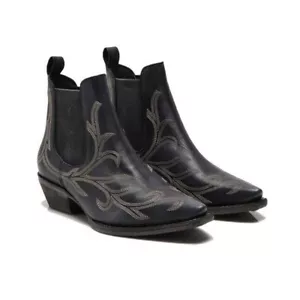 Free People Western Booties Wayward Black Leather Nwot Women's 8.5 MSRP $225 - Picture 1 of 6
