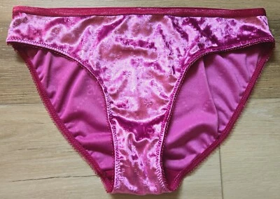 NWT Victoria's Secret Magenta Super Soft Velvet Logo Stars Bikini Panties M - Image 1 of 3