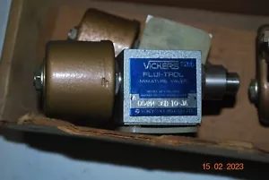 Vickers Flui-Trol Miniature Valve - Picture 1 of 7
