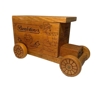 Vintage 1980 Toystalgie handgefertigtes Holzspielzeug Sparschwein Breakstone's 100 Anniv. - Bild 1 von 9