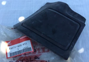HONDA CB 900 F2 PAD LEFT KNEE 64271-438-851 PROTEZIONE GINOCCHIO ORIGINAL NOS - Bild 1 von 2