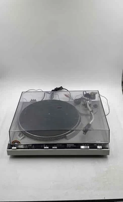 Tocadiscos automático Technics SL-3300 Silver Home Audio Direct Drive Foto 1 de 4