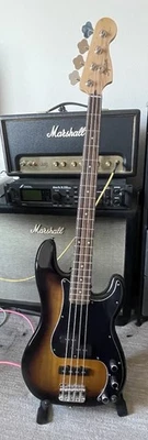 Paquete de bajos Fender Squier Affinity Series PJ Foto 1 de 4