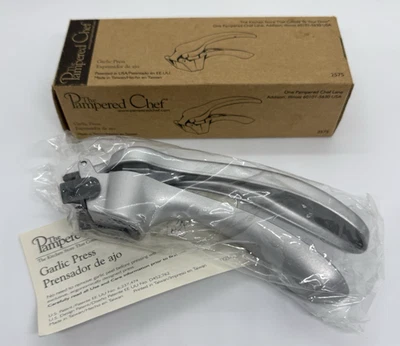 Nuevo y sellado - La prensa de ajo de chef mimado #2575 herramienta de cocina de aluminio Foto 1 de 4