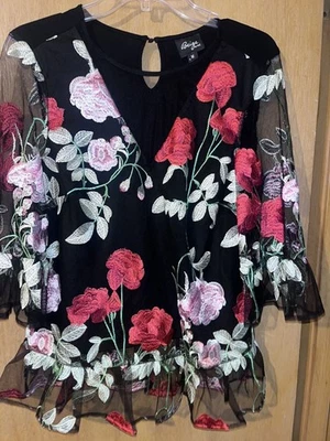 Blusa Floral Bordada Negra Beige by eci Manga Campana Transparente M Foto 1 de 4