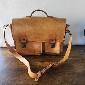 Bree Vintage Tanned Brown Leather 2-Way Business Messenger Laptop Bag Large - Picture 1 of 24