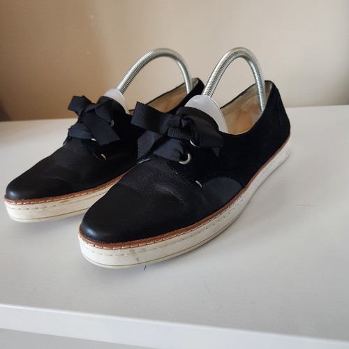 Scarpa Ugg stile Oxford donna nastro pizzo taglia 10M pelle nera scamosciata comoda