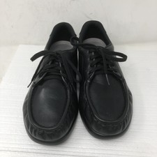 extra wide dress shoes for ladies