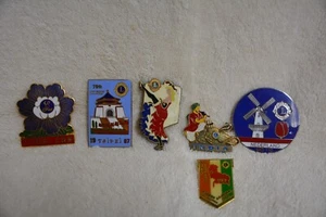 Lions Club Pins: INDIA / FRANCE AND MORE - Picture 1 of 4