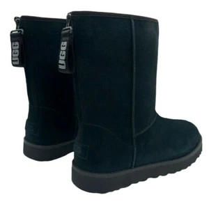 UGG CLASSIC SHORT LOGO REISSVERSCHLUSS SCHWARZ VELOURSLEDER LAMMFELL DAMENSTIEFEL GRÖSSE 6 - Bild 1 von 7