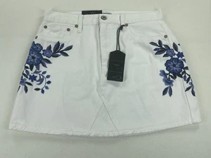 NWT Umgee Women's White Jean Mini Skirt Blue Embroidered Floral Size Large L - Picture 1 of 12