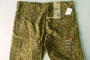 $68 New Mens LEVIS Slim Camouflage Cargo Pants 31 x 30 Beige/Brown/Green Camo A - Picture 1 of 6