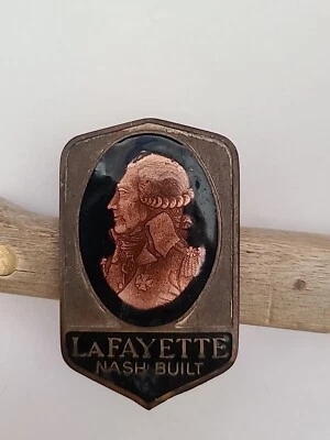 INSIGNIA EMBLEMA RADIADOR PORCELANA ESMALTADA LAFAYETTE NASH VINTAGE AÑOS 20 30 Foto 1 de 4