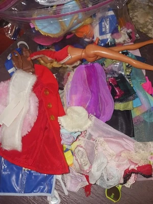 Barbie Ropa Accesorios De Colección Ken Ver Fotos Gran Lote Lencería Calcetines Mattel Foto 1 de 4