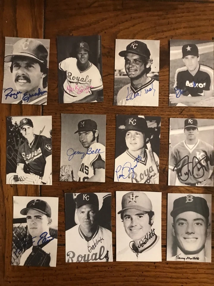 Billy Brewer AUTOGRAPH Rowe Picture Card  (One Card) (3150) - Image 1 of 1