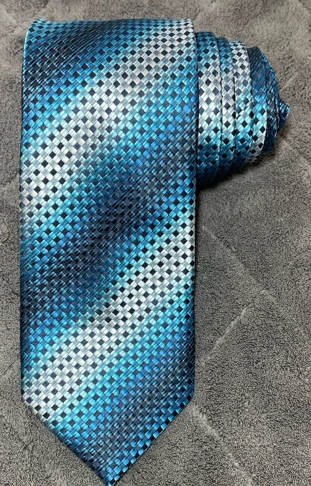 Covington Blue Gradiant Striped Textered Polyester Men's Neck Tie 58"L & 3.25"W - Image 1 of 4