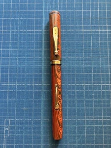Waterman Nº 7 Plumas Estilográficas Banda Marrón y Rojo y Oro Rojo Plumín Auténticas - Imagen 1 de 9