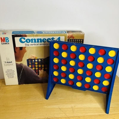 Connect 4 MB Games 1975 Original Edition Family Complete Classic Vintage Retro - Image 1 of 4