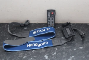 Sony VTR RMT-50B Video 8 Remote Control with Belt Holder & Shoulder Strap - Picture 1 of 15