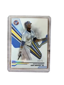 2024 Topps Pristine Ken Griffey Jr. blu /75 #230 - Foto 1 di 2
