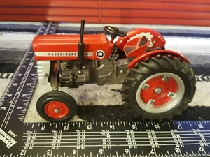 Massey Ferguson 135 1/16 Diecast Tractor Replica Collectible By Scale Models - Picture 1 of 10