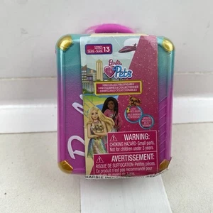 Barbie Pets Series 13 Mini Collectible Figures Pack Sealed - Bild 1 von 4