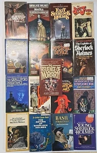 Vintage Lot of 17 Sherlock Holmes Paperback Books by Various Authors - Picture 1 of 1