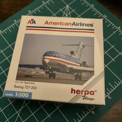 Herpa American Airlines Boeing 727-200  1/500 - Image 1 of 4
