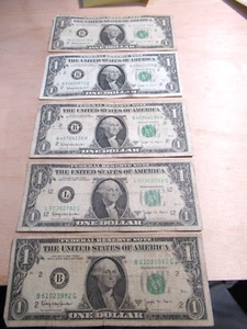 Lot of 5 One Dollar Bills, 1963 Federal Reserve Notes, Old US Currency - Picture 1 of 3